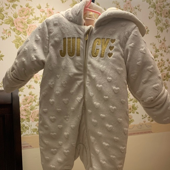 Baby snowsuit - Picture 2 of 2